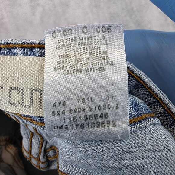 Levis 518 Jeans Womens 7 Juniors Light Wash Superlow Boot Cut Frayed Hem Y2K - Picture 15 of 15